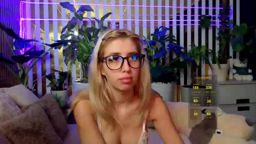 -Violettttta- Adult Chat November 21, 2025