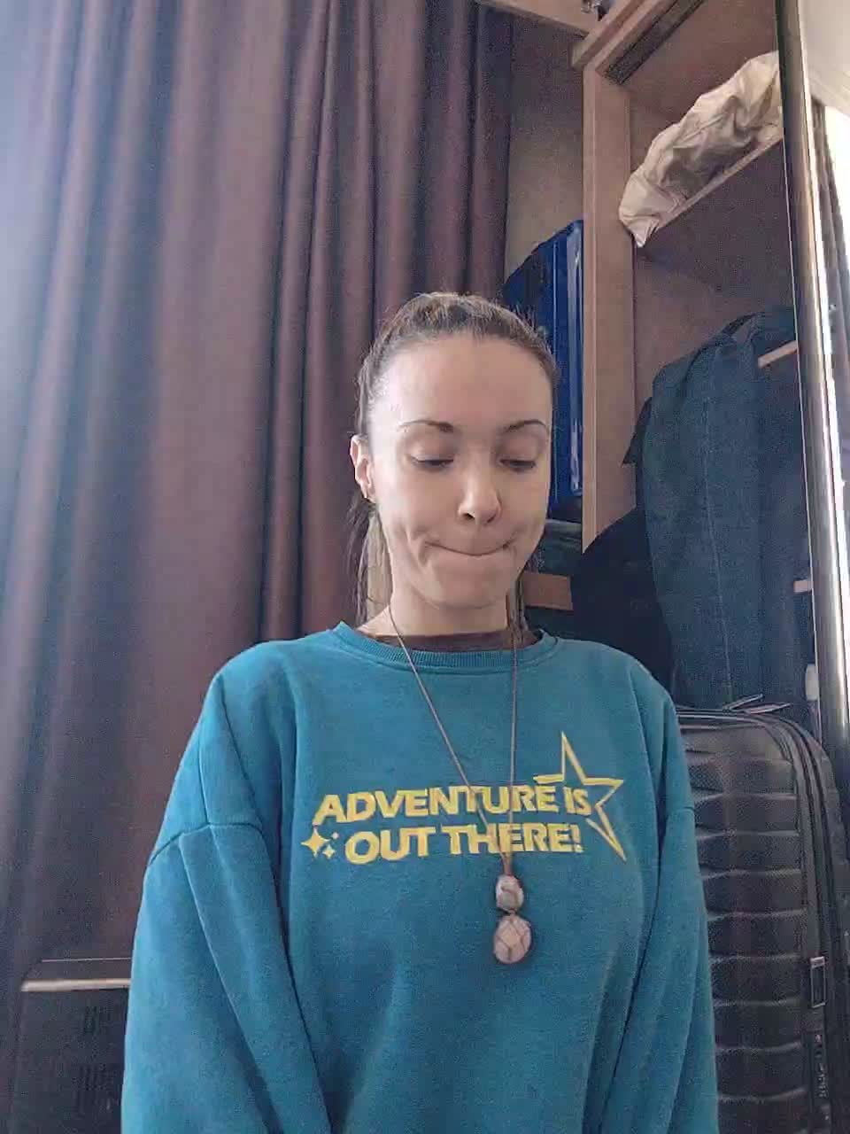 Lola3000 Adult Chat November 21, 2025