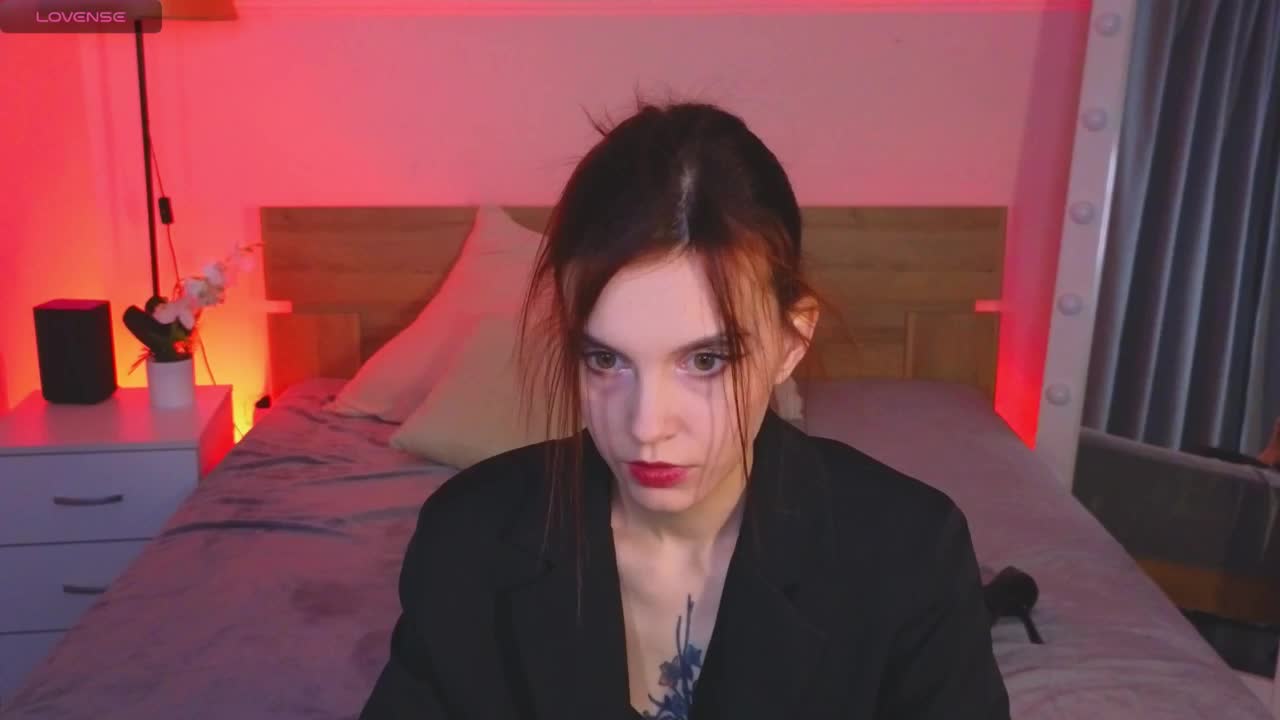 SusieMorris Adult Chat November 21, 2025