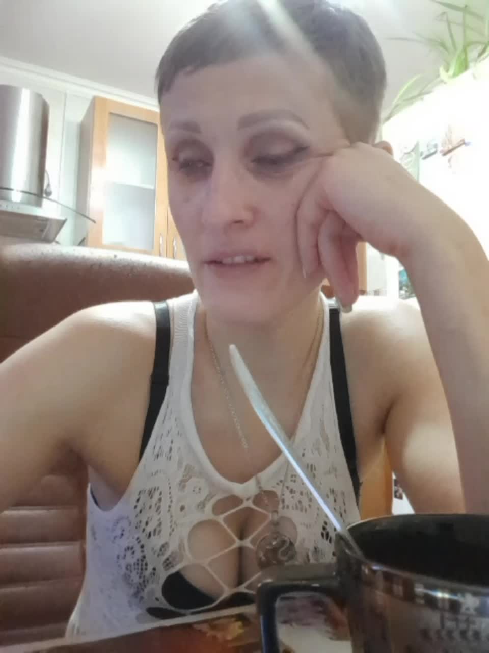 N-I-M-F-O-M-A-N-K-A Adult Chat November 21, 2025