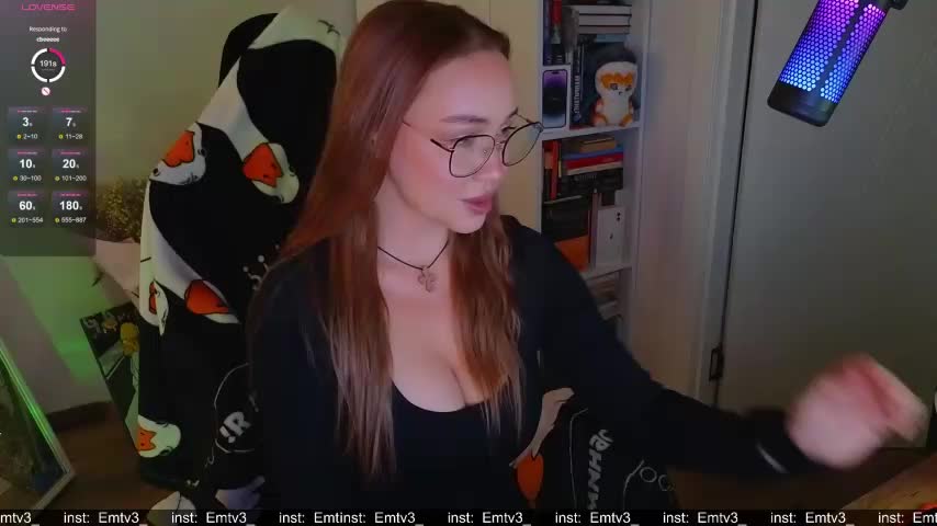 Emili1- Adult Chat November 21, 2025