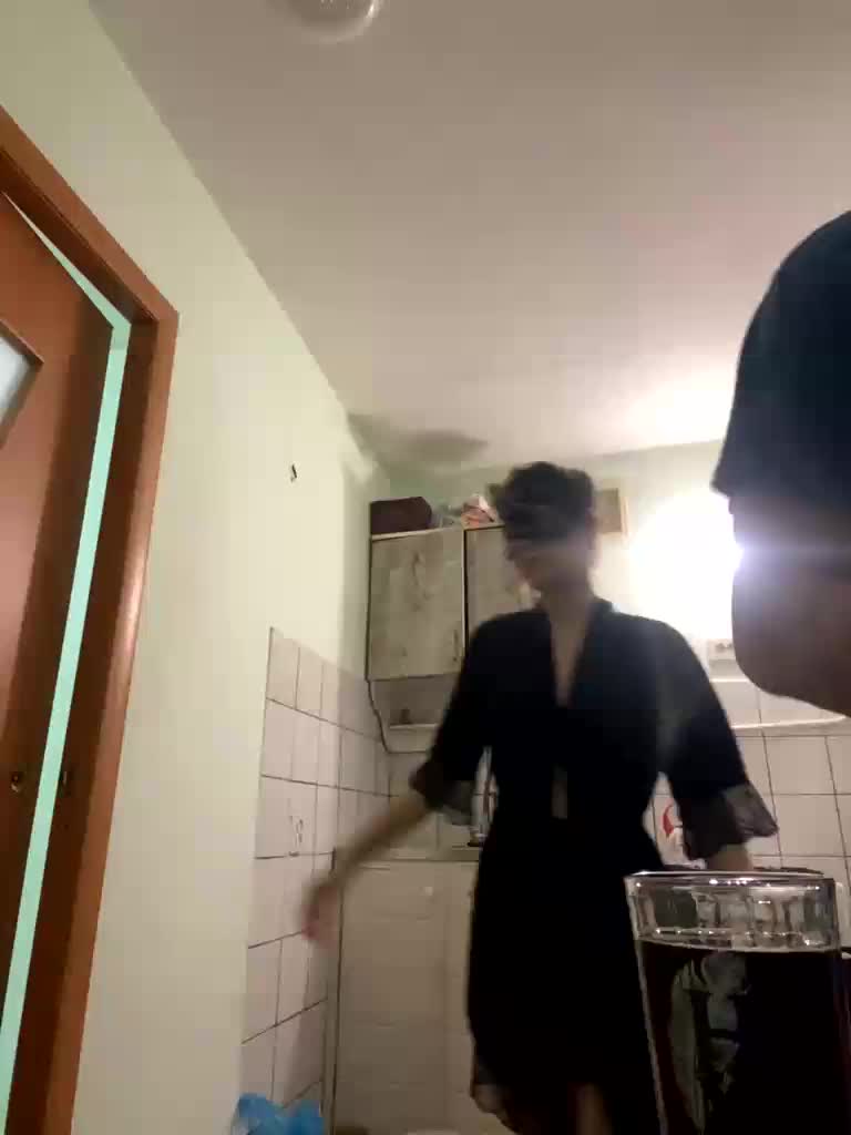 Xzibitzi Adult Chat November 21, 2025