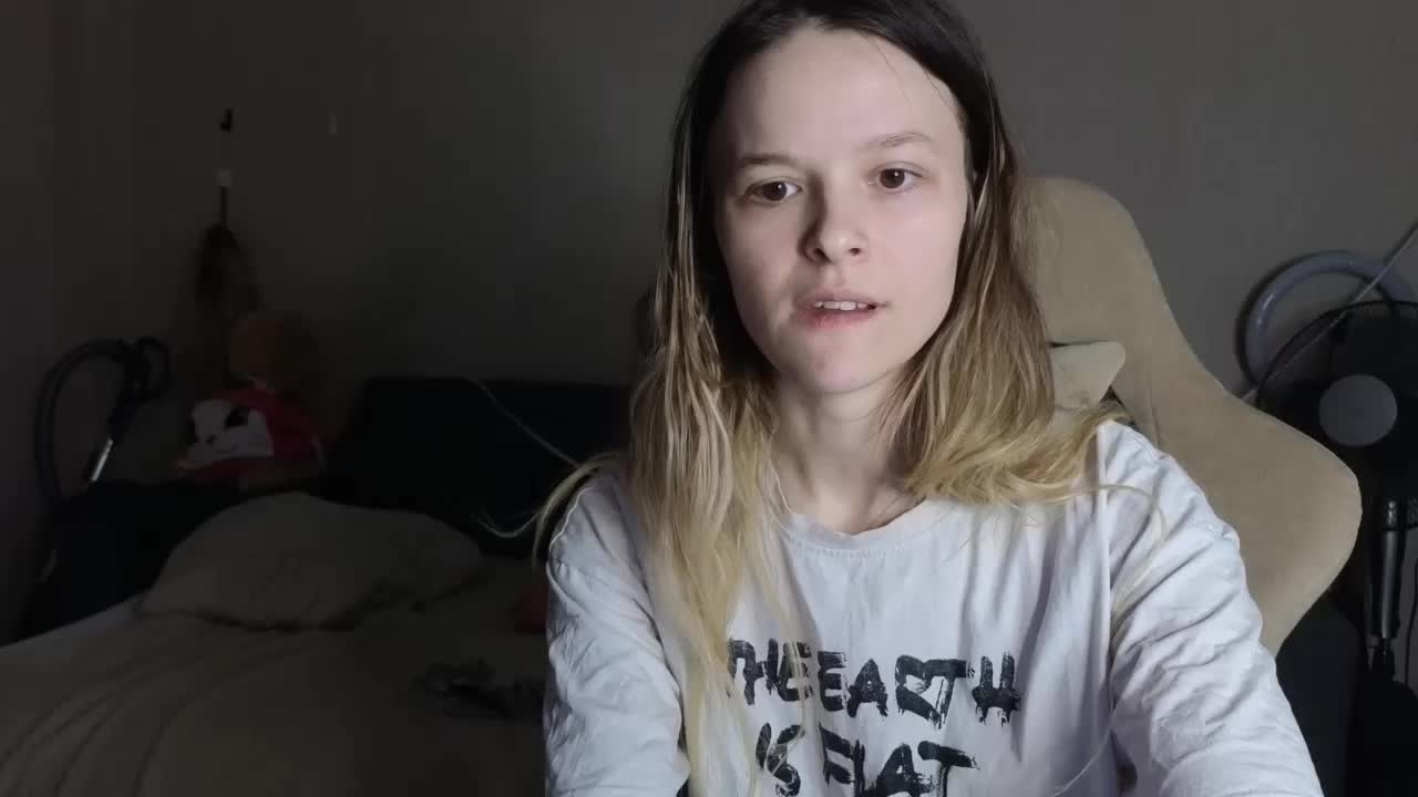 mali- Adult Chat November 21, 2025