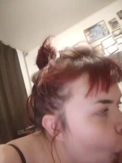 AliceFoxy777 Adult Chat November 21, 2025