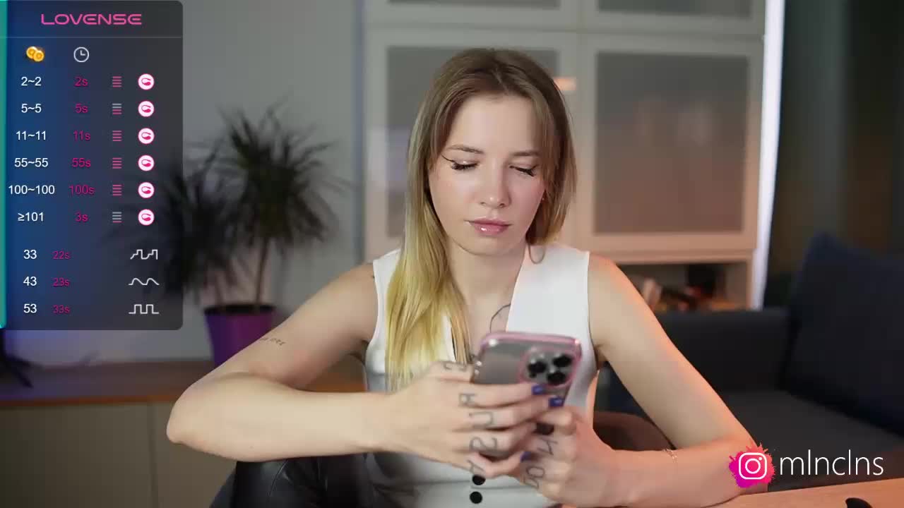 mel-collins Adult Chat November 21, 2025