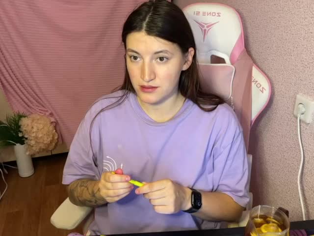 Katrinmiss Adult Chat November 22, 2025