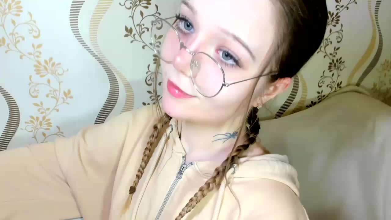 MelMooon Adult Chat November 22, 2025