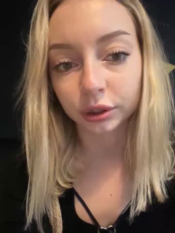 melissa_grr Adult Chat November 21, 2025