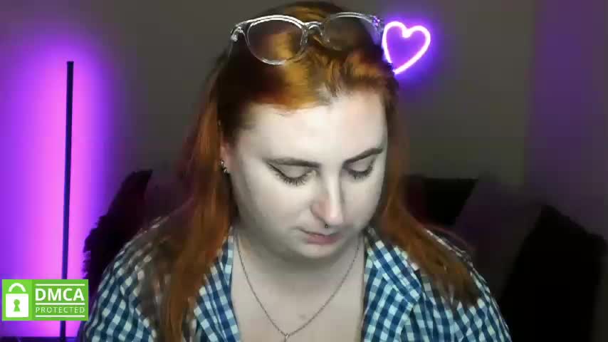 Aliciaredluv Adult Chat November 22, 2025