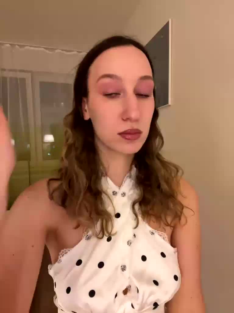 Chikipikin Adult Chat November 22, 2025