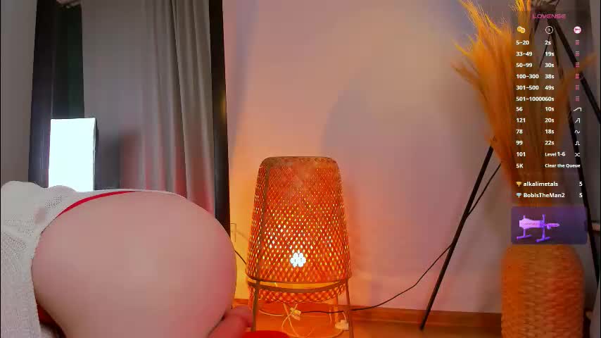 alice_tucci Adult Chat November 22, 2025