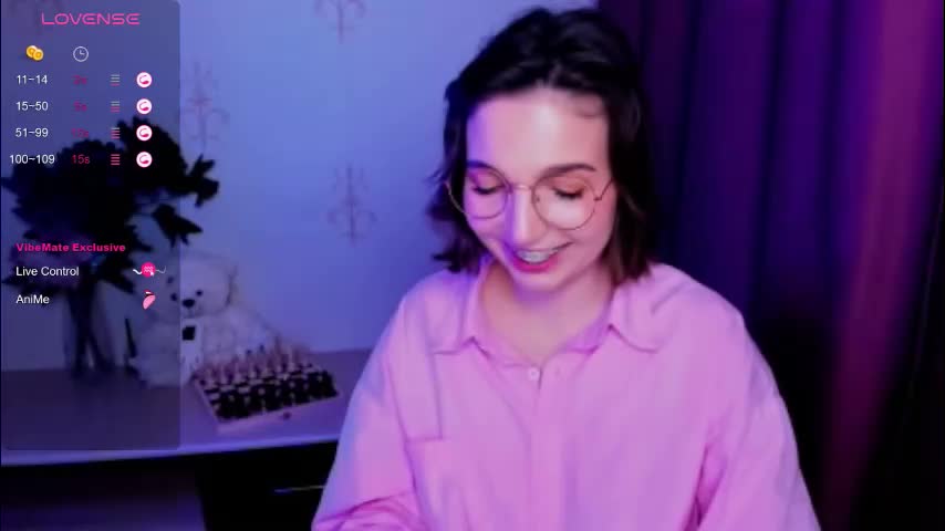 kindhazelhere_ Adult Chat November 22, 2025