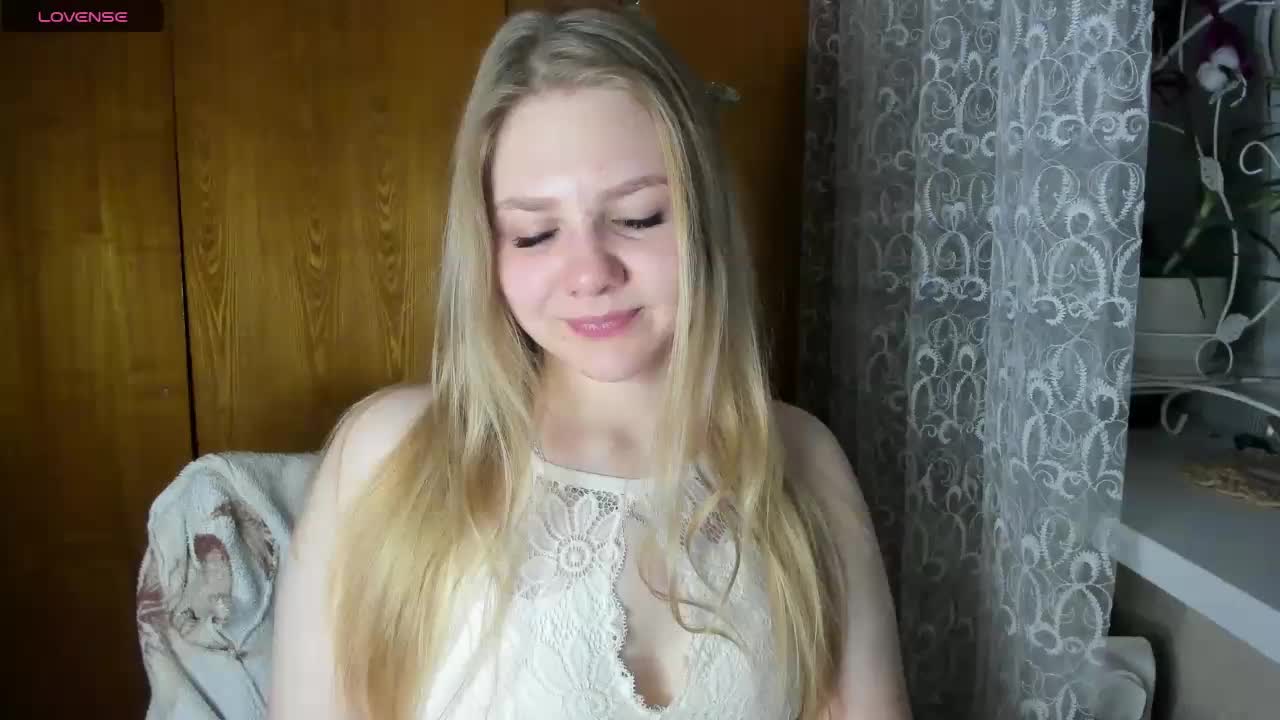 Emma-Frizea Adult Chat November 22, 2025