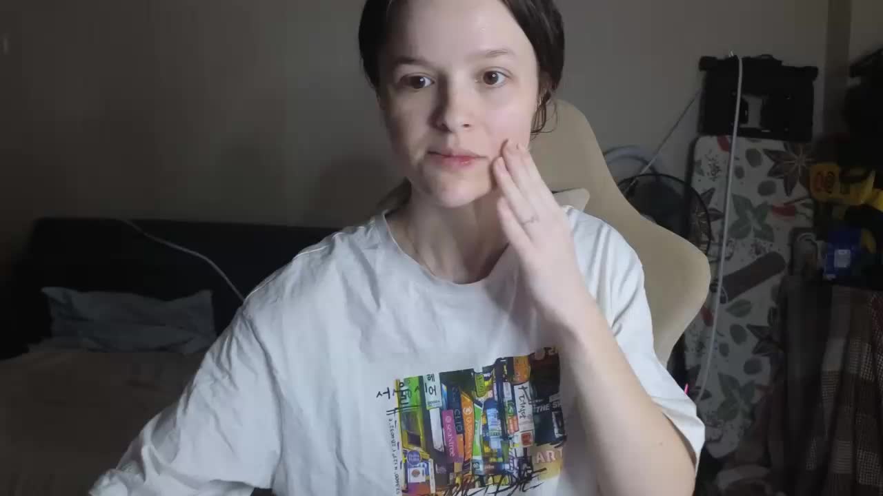 mali- Adult Chat November 22, 2025