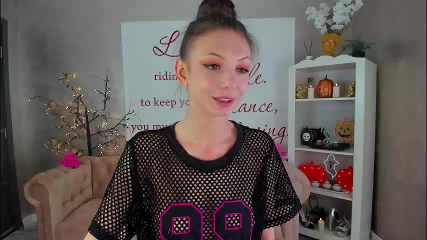 reynathevixen Adult Chat November 22, 2025