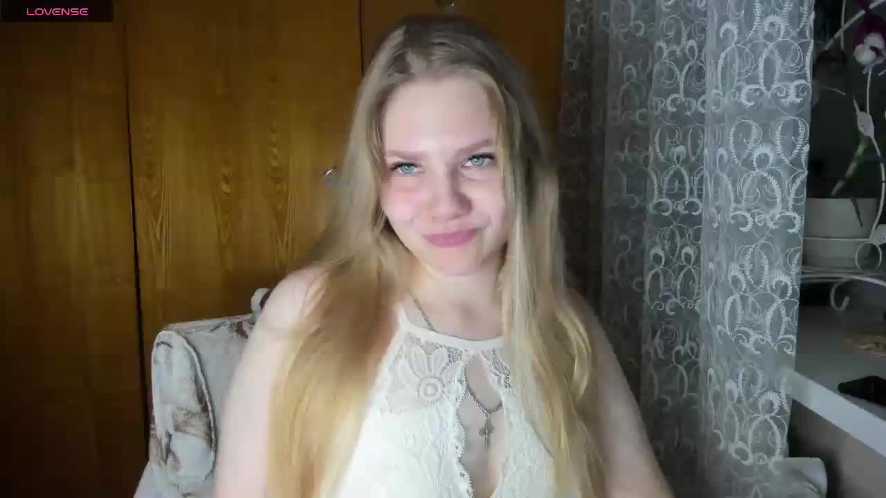 Emma-Frizea Adult Chat November 22, 2025