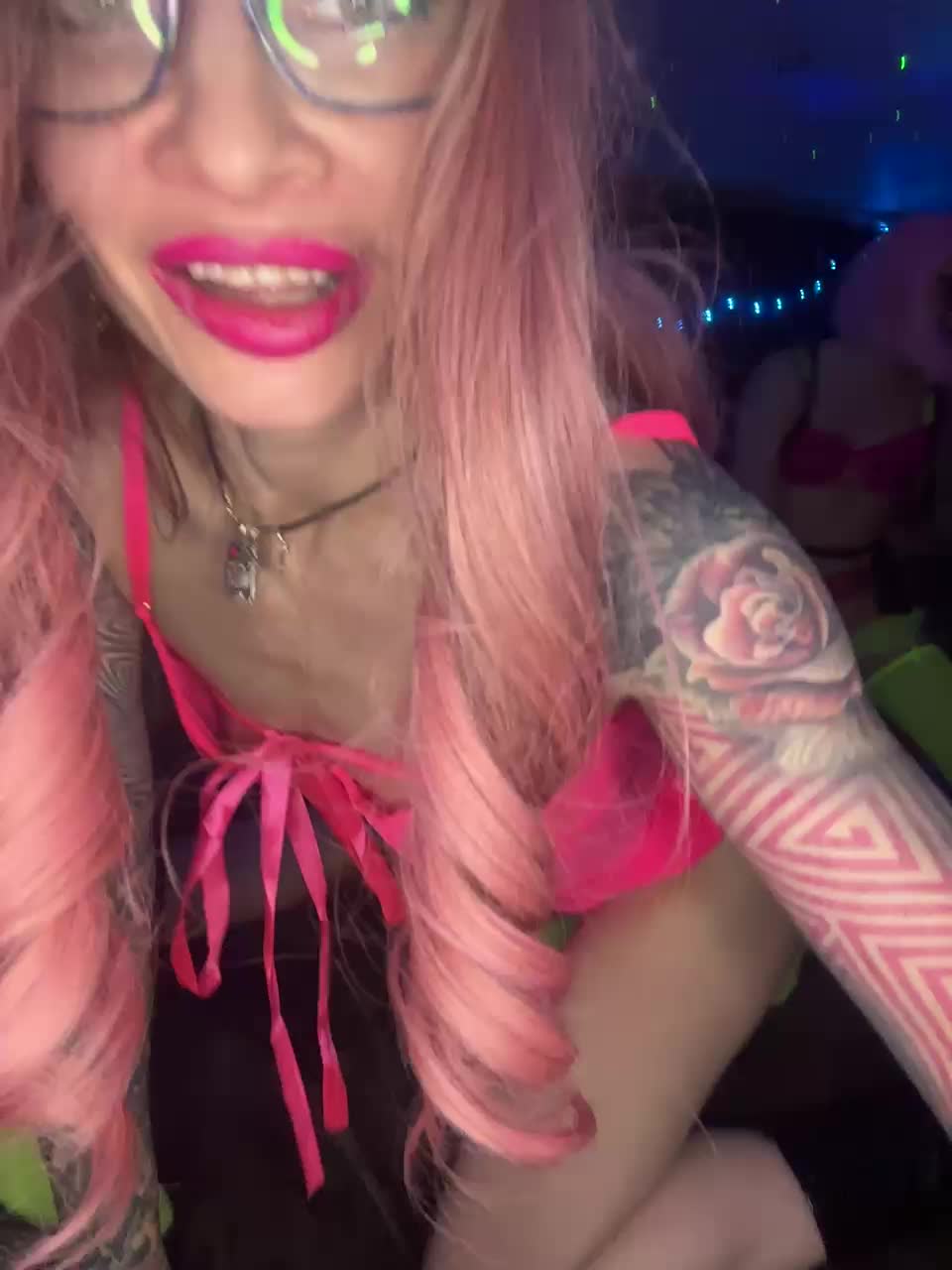 Neulovimie Adult Chat November 22, 2025