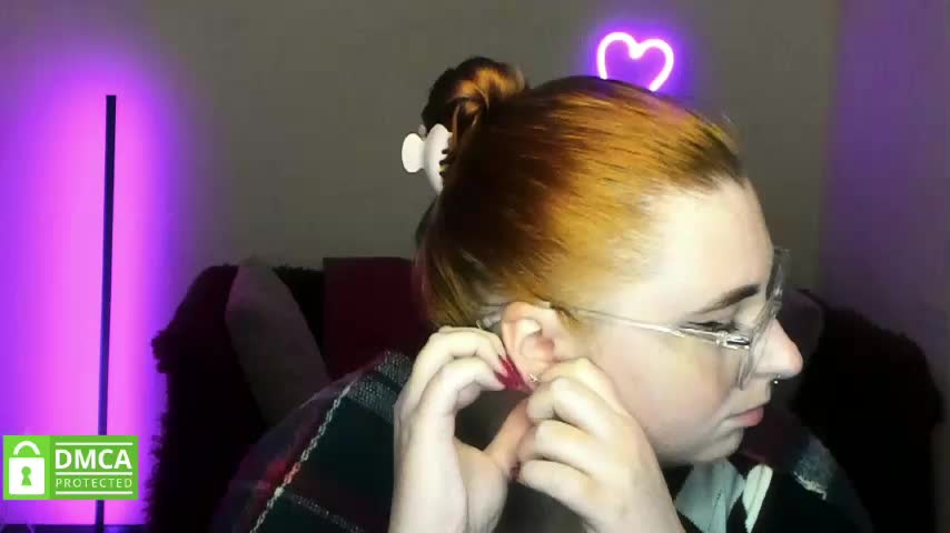 Aliciaredluv Adult Chat November 22, 2025