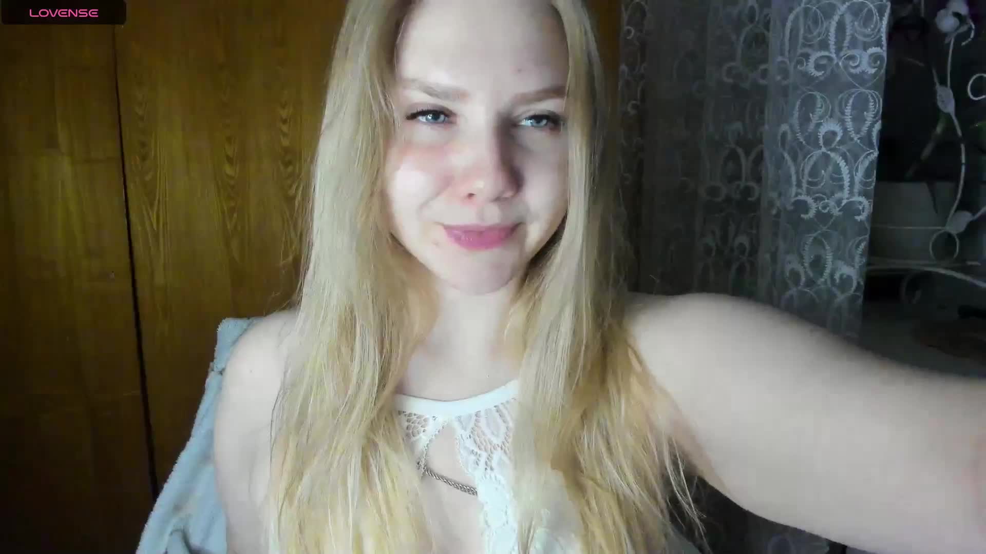 Emma-Frizea Adult Chat November 22, 2025