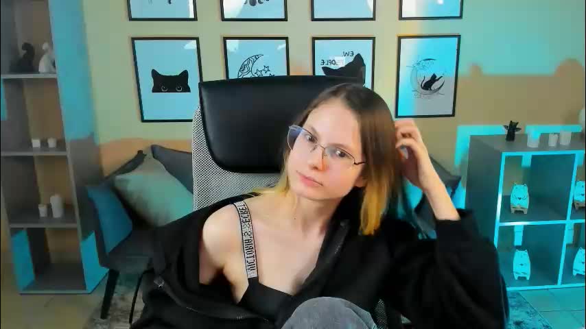 carrie_roses Adult Chat November 22, 2025