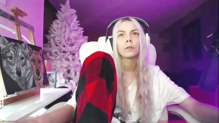 tinykylie Adult Chat November 22, 2025