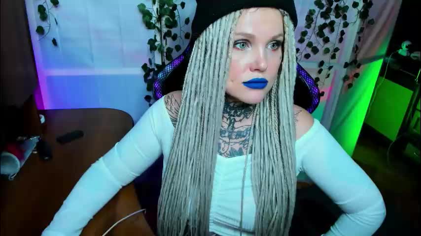 hannah_chaos Adult Chat November 22, 2025