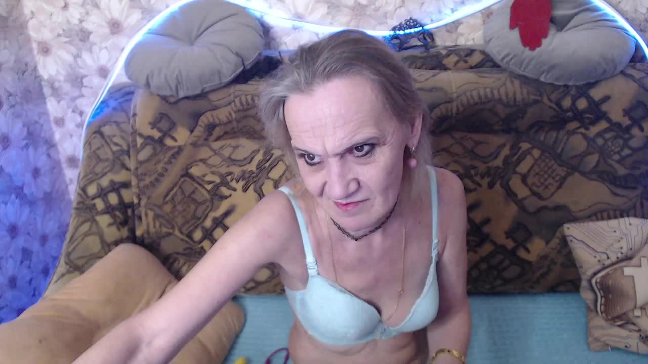 miss-bekker23 Adult Chat November 22, 2025