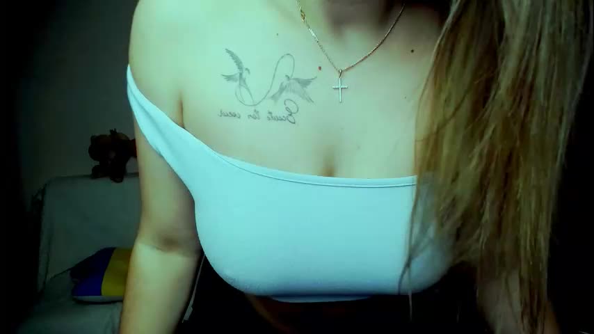 m_vikki Adult Chat November 22, 2025