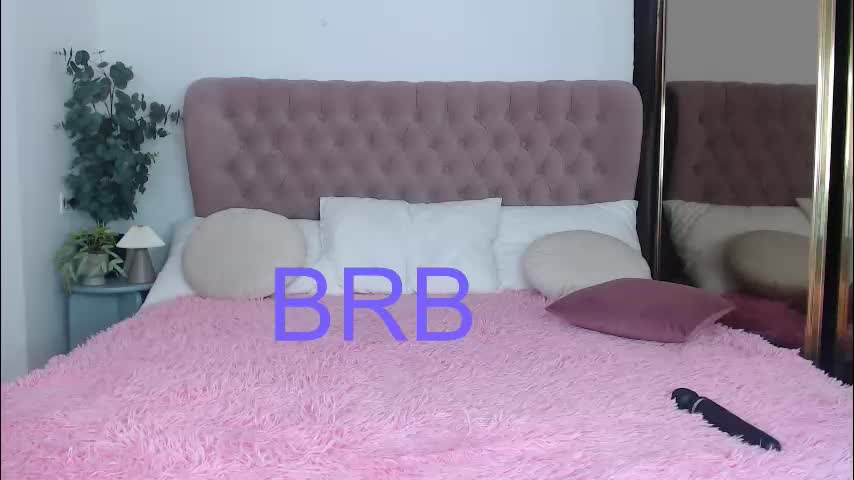 little_cu1tie Adult Chat November 22, 2025