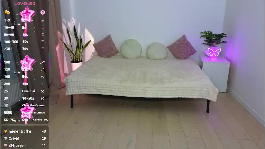 nika_light Adult Chat November 22, 2025