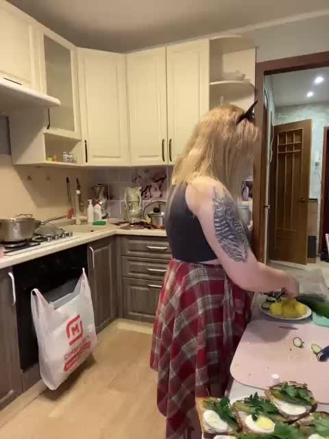 Peppapigi Adult Chat November 22, 2025