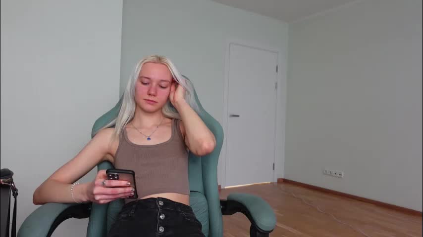 agelina_summer Adult Chat November 22, 2025