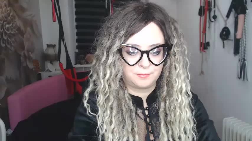 MISSwithDOLLS Adult Chat November 23, 2025