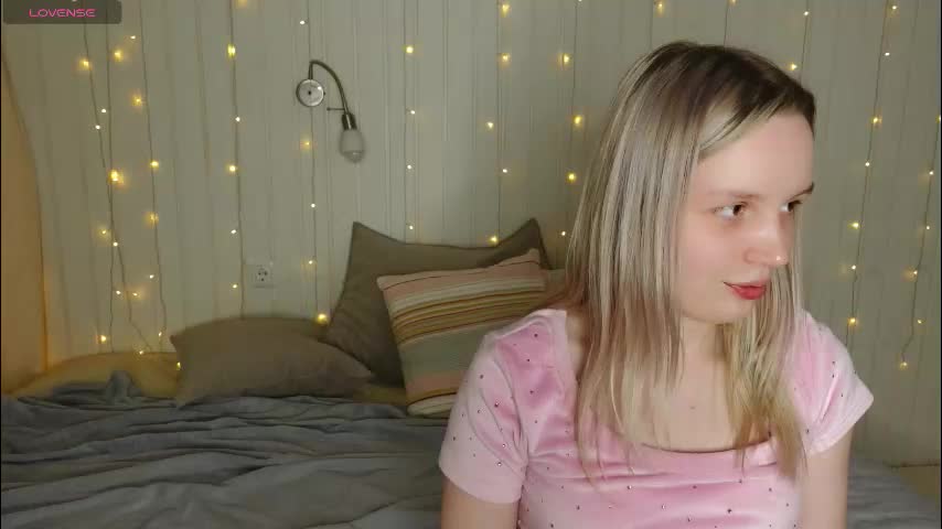 tinasiner Adult Chat November 23, 2025