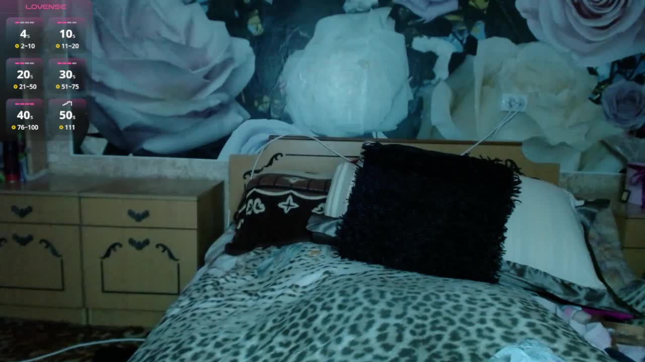 -Karolina555- Adult Chat November 23, 2025