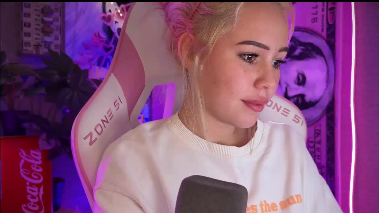 dikidii Adult Chat November 23, 2025