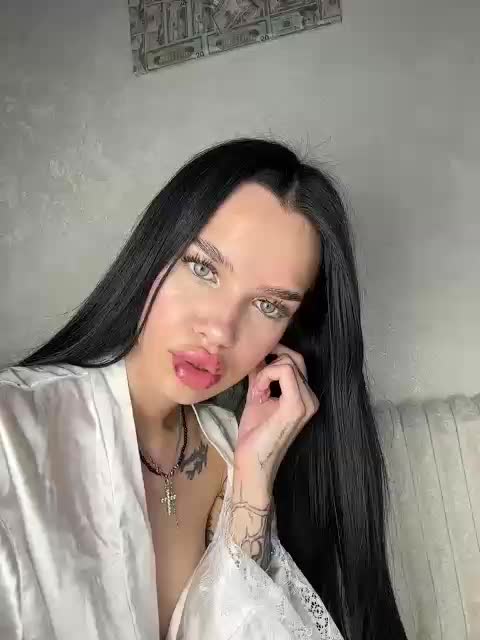 EvaDesire Adult Chat November 23, 2025