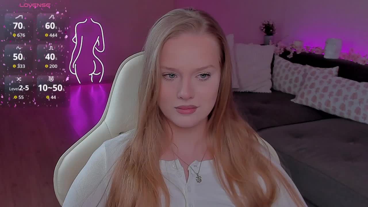 CristalWilliams_2025-11-22_20-22-48_700 Adult Chat November 23, 2025