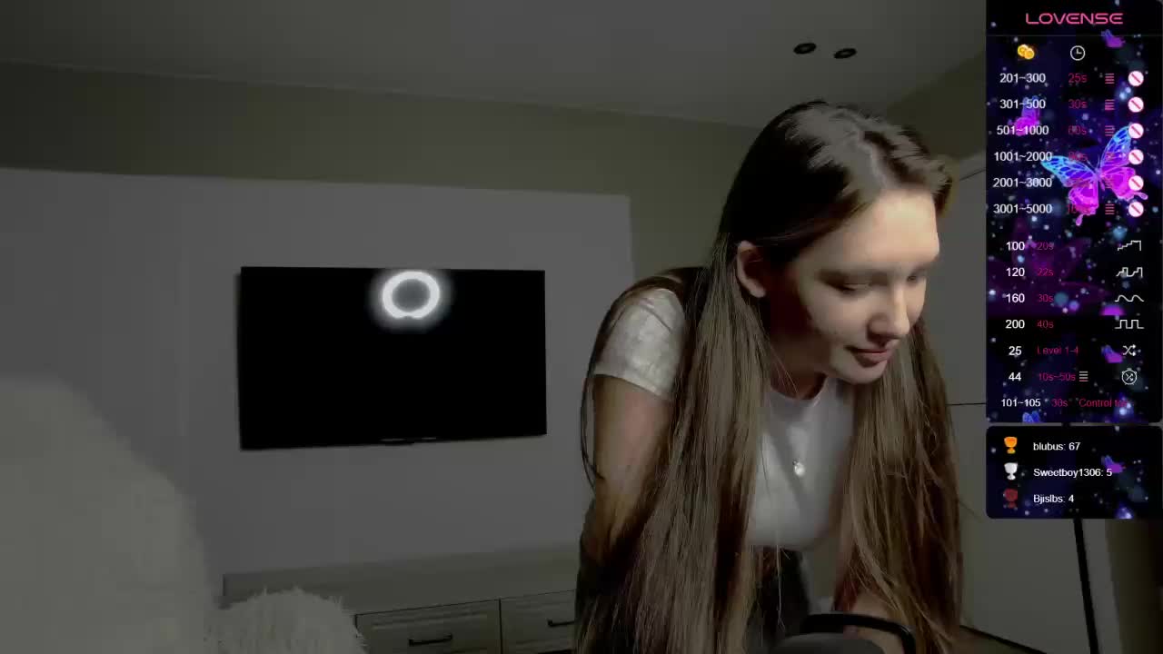 Holly_Molii Adult Chat November 23, 2025