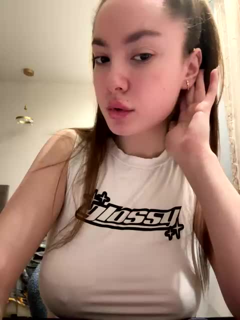 -Valeria- Adult Chat November 23, 2025