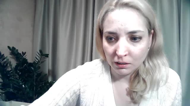 mariska-kiska Adult Chat November 23, 2025