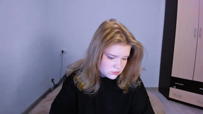 LaseyMoon Adult Chat November 23, 2025