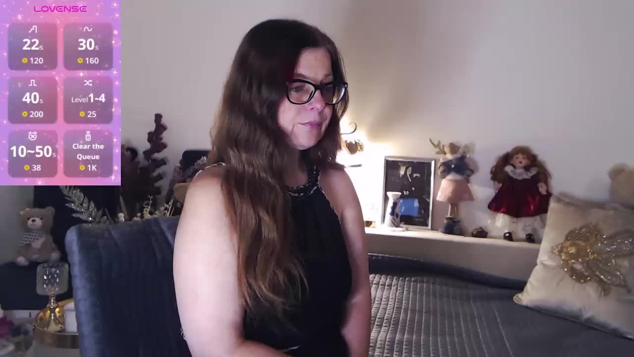 HelenBerg Adult Chat November 23, 2025