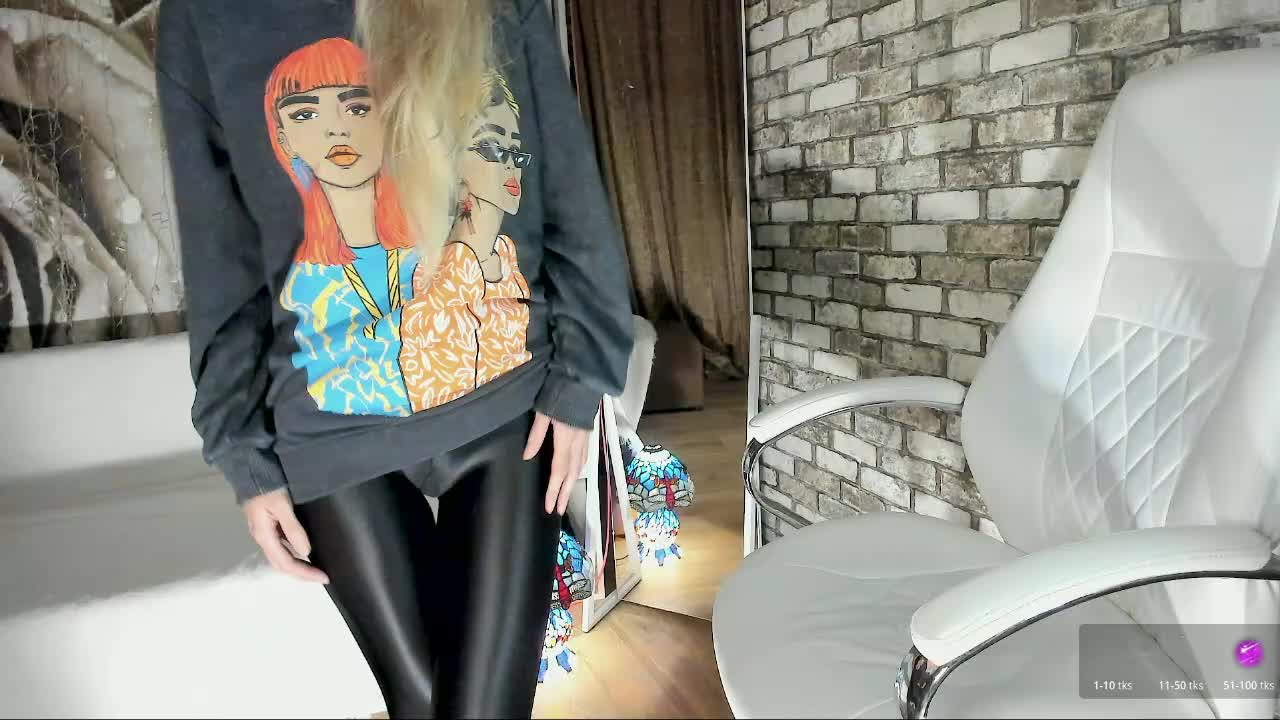 Eva-Melow Adult Chat November 23, 2025