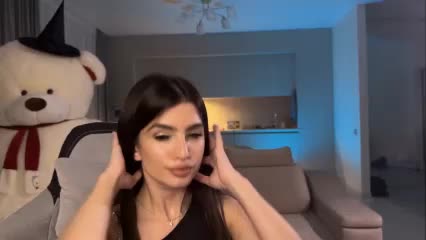 Sofi-Mi Adult Chat November 23, 2025