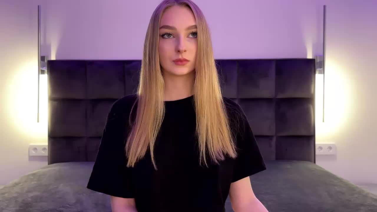 DiamondLily Adult Chat November 23, 2025