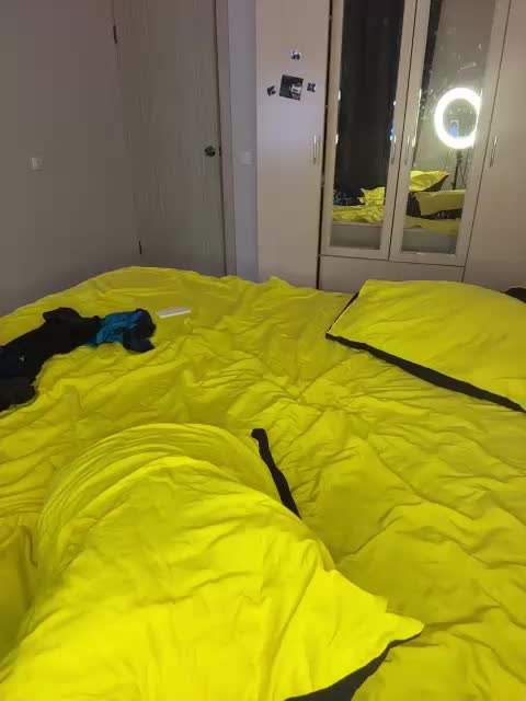 Simonka Adult Chat November 23, 2025