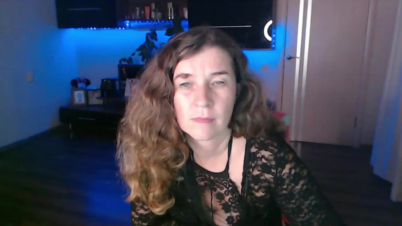 SophiaBoone Adult Chat November 23, 2025