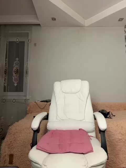 Eva-Bella Adult Chat November 24, 2025