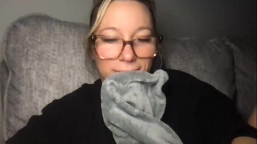 texas_blonde Adult Chat November 24, 2025